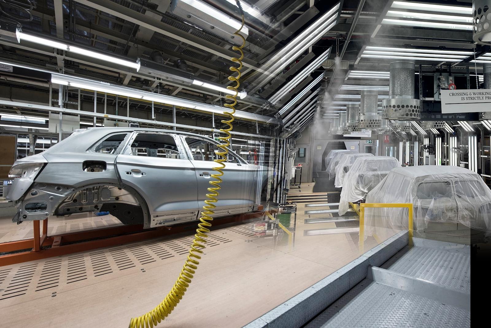 Auto humidification banner